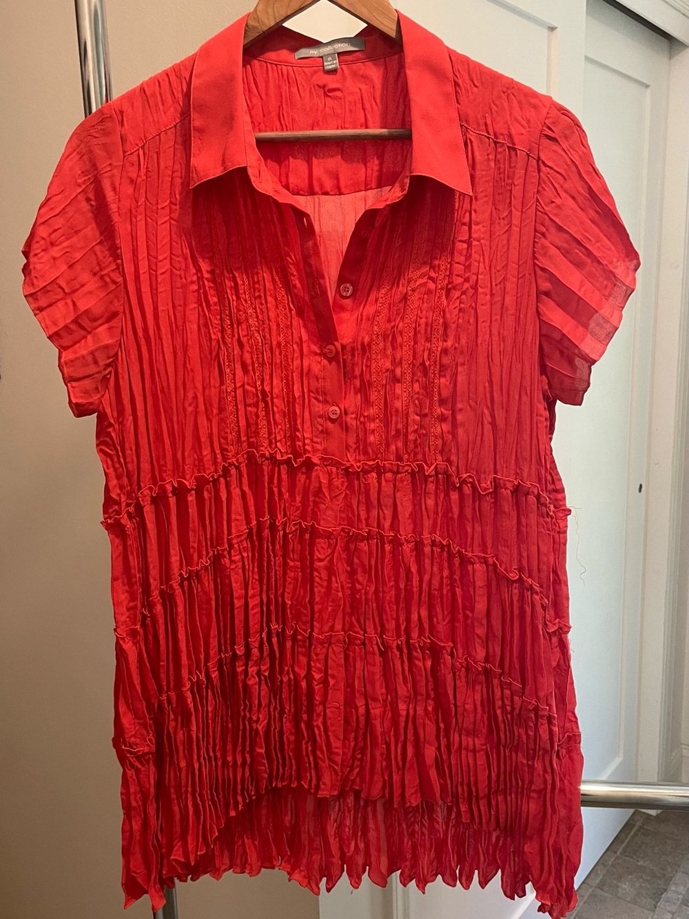 NY Collection Red Crinkled Short-Sleeve Blouse - Picture 2 of 2